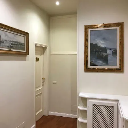 Magis Ac Magis Bedrooms Versilia 招待所 维亚雷焦